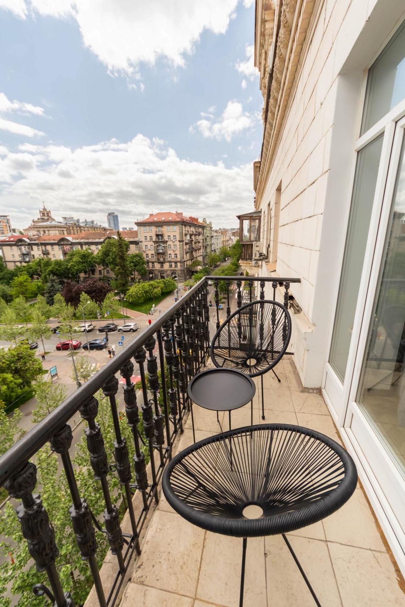 קייב Dayflat Apartments Maidan Area מראה חיצוני תמונה